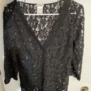 Old Navy Black lace v-neck 3/4 sleeve shirt